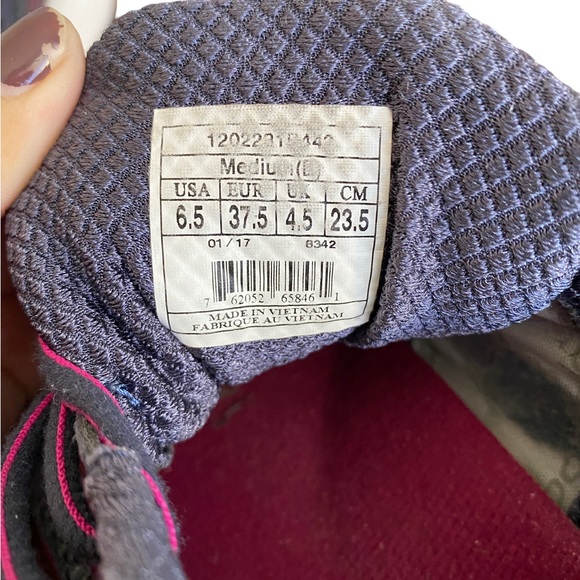 Brooks Dyad 9 Dark Blue/Fuchsia Running Shoes Womens 6.5M - Picture 7 of 8